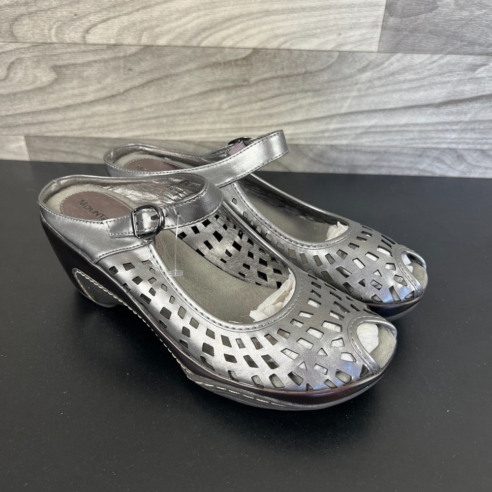 Mountain Sole Cut Out Mules Sandals Women's 10 Metallic Silver‎ Leather Slip On